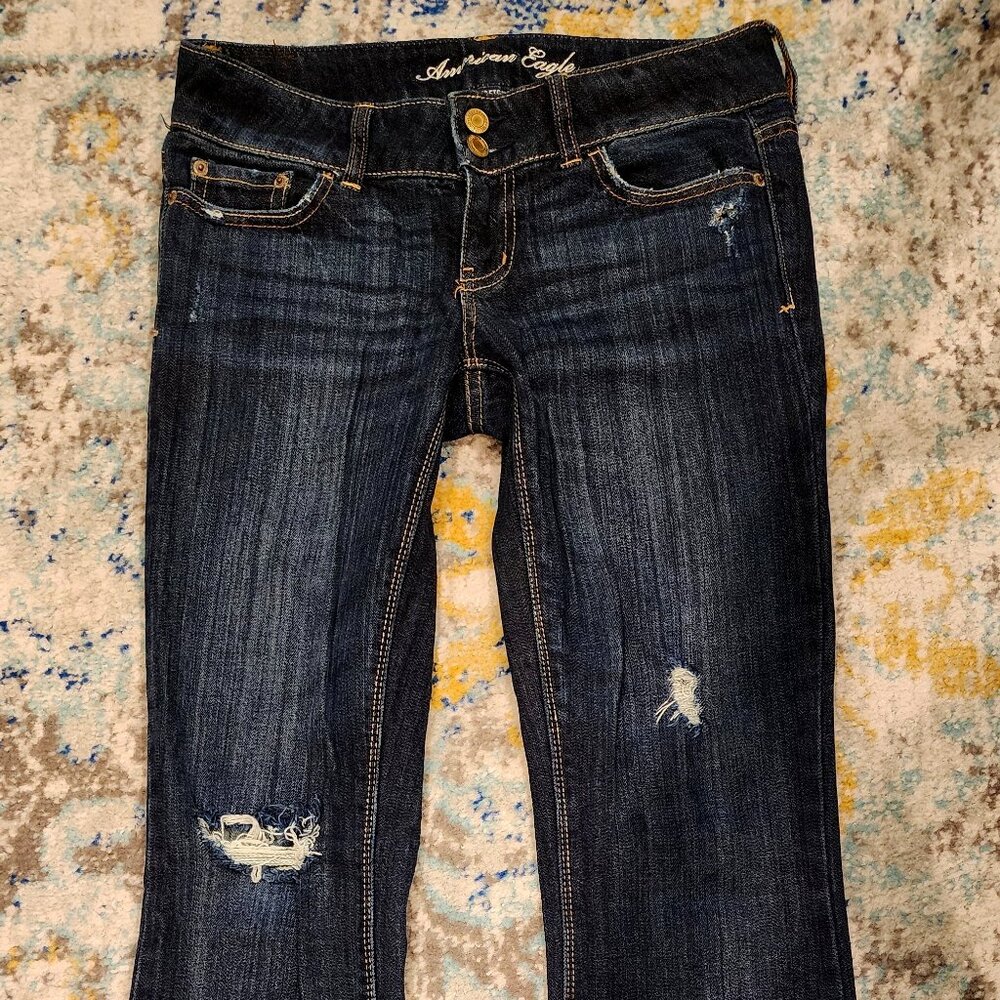 American Eagle Artist Flare Jeans – Size 4 Regular